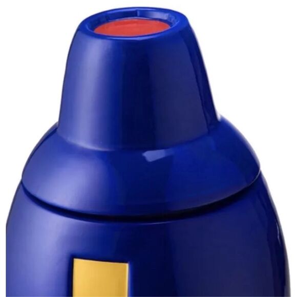 CAPCOM Mega Man Cookie Jar Ceramic Container 90oz  NEW in Box - Picture 3 of 5